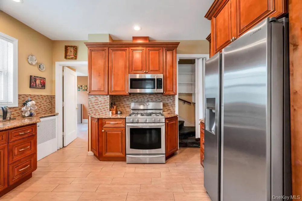88-35 193rd Street Hollis, NY 11423