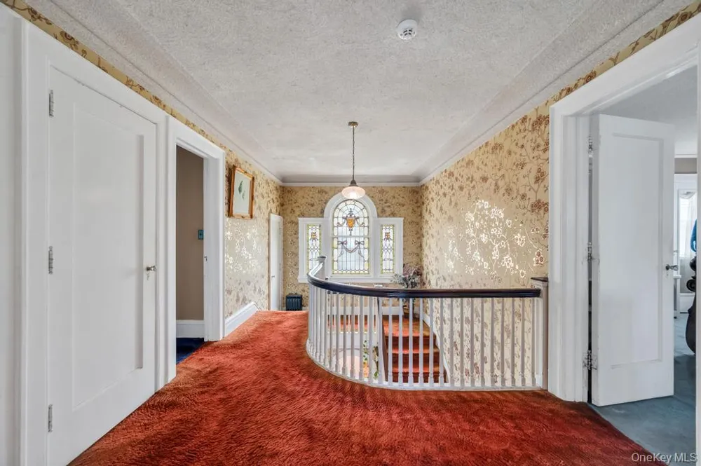 88-35 193rd Street Hollis, NY 11423