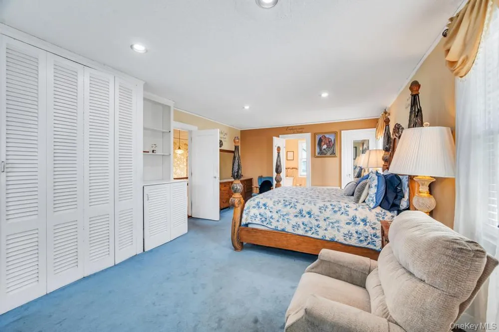 88-35 193rd Street Hollis, NY 11423
