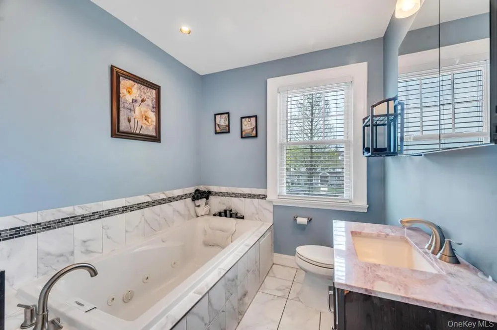 88-35 193rd Street Hollis, NY 11423