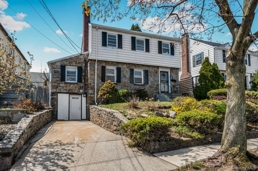 31 Emmett Place Yonkers, NY 10703