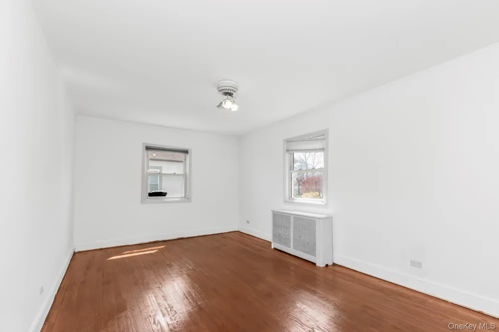 31 Emmett Place Yonkers, NY 10703