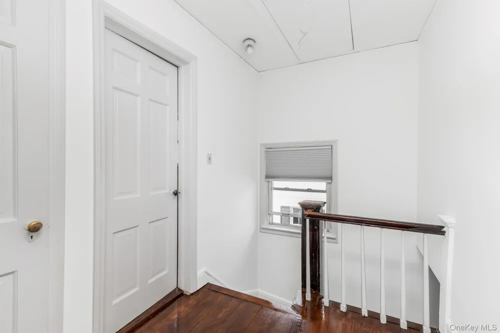 31 Emmett Place Yonkers, NY 10703