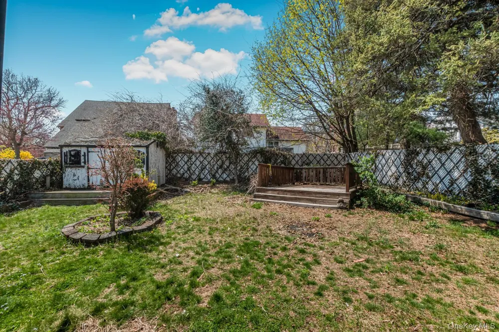 31 Emmett Place Yonkers, NY 10703