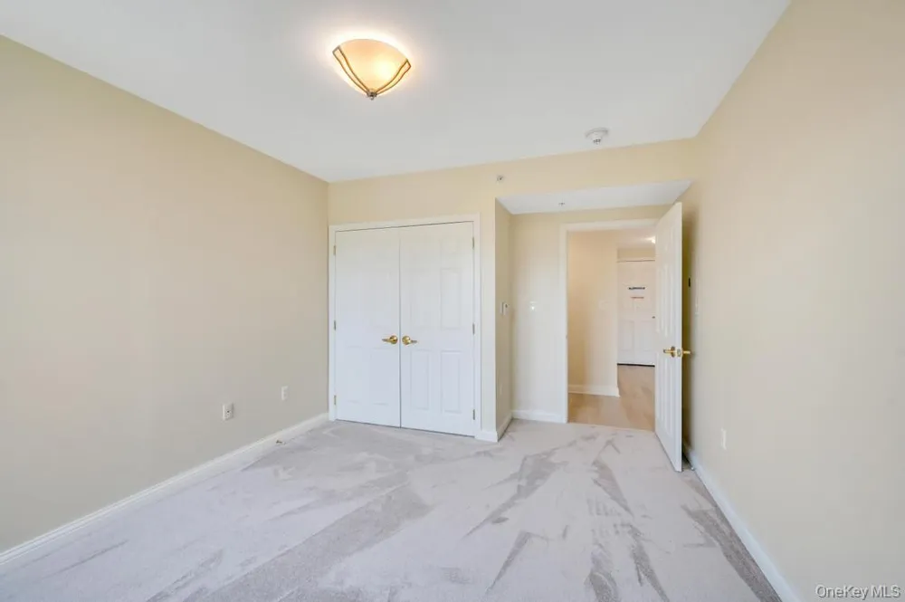 300 E Overlook #240 Port Washington, NY 11050
