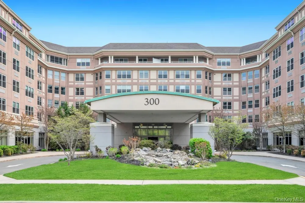 300 E Overlook #240 Port Washington, NY 11050