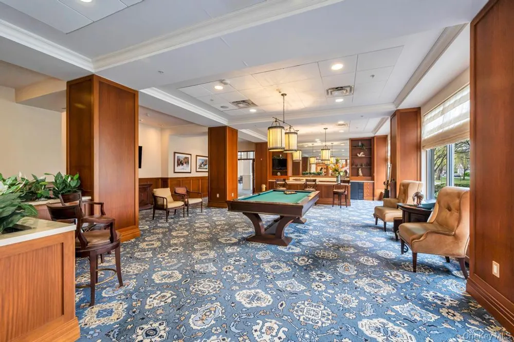 300 E Overlook #240 Port Washington, NY 11050