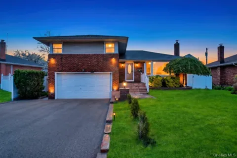 310 Southwood Circle