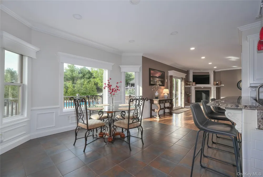 163 Hapeman Hill Road Red Hook, NY 12571