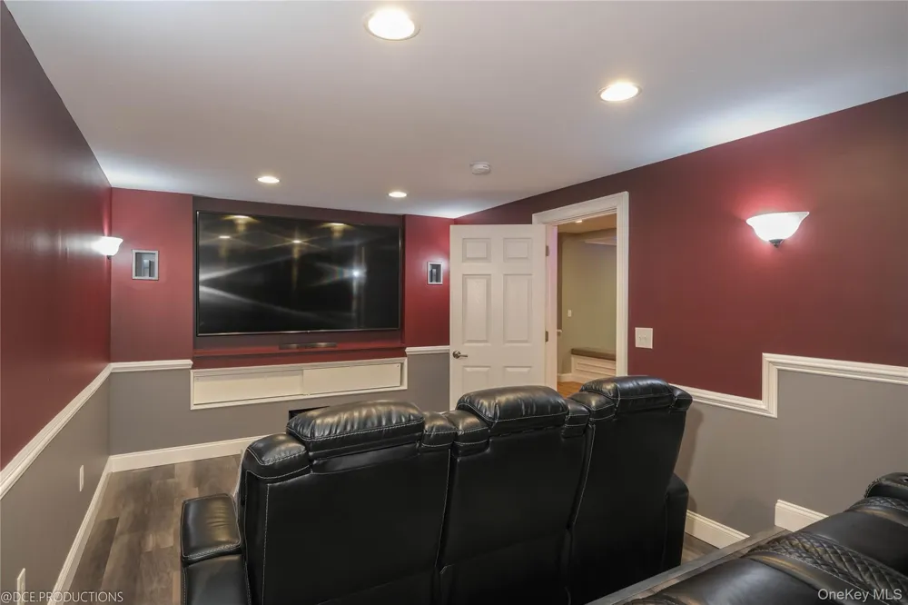 163 Hapeman Hill Road Red Hook, NY 12571
