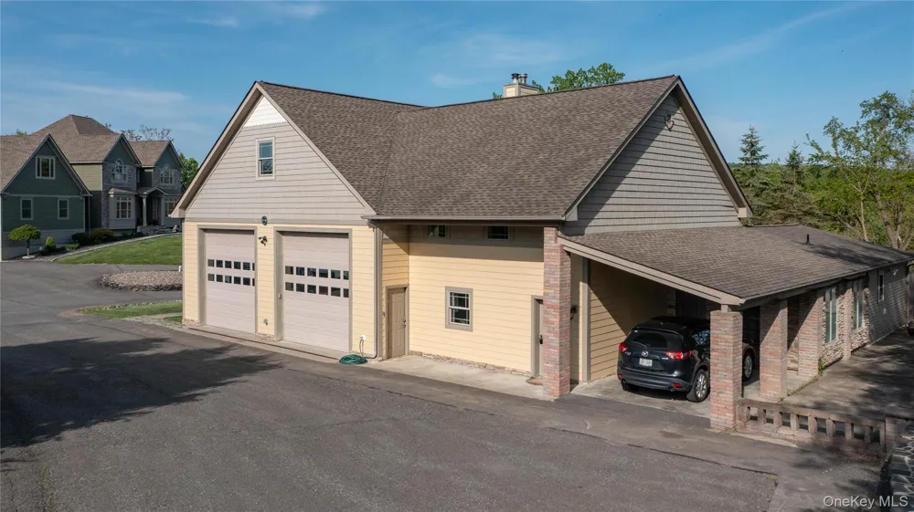 163 Hapeman Hill Road Red Hook, NY 12571