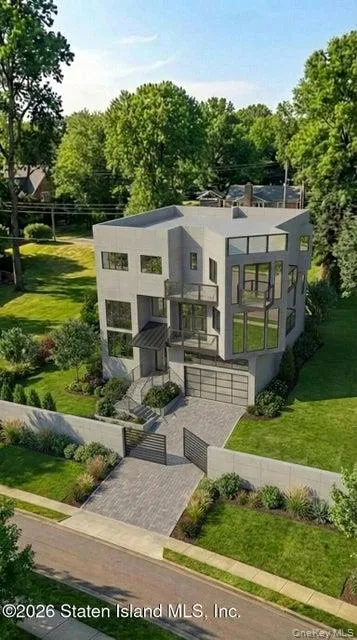 119 Coverly Avenue Staten Island, NY 10301