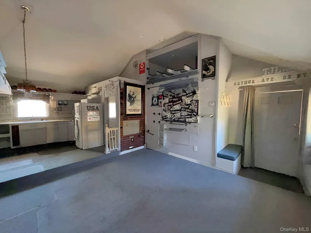 6 Shenorock Drive Yorktown Heights, NY 10598