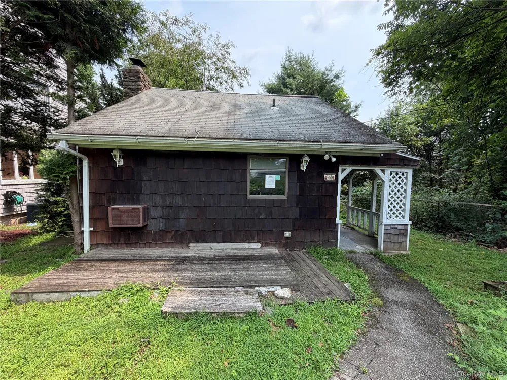 6 Shenorock Drive Yorktown Heights, NY 10598