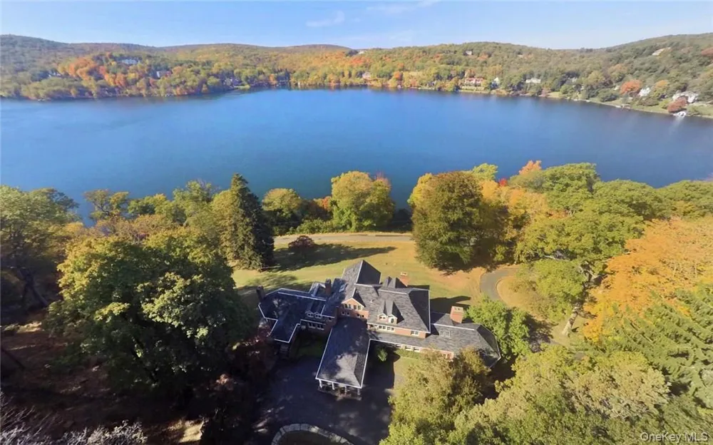 262 Tuxedo Road Tuxedo Park, NY 10987