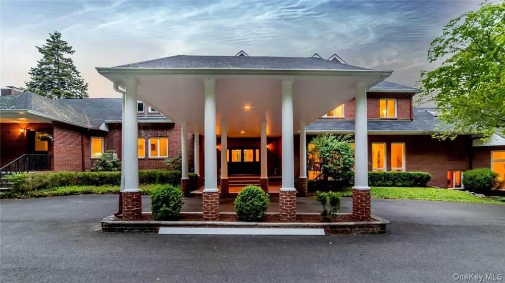 262 Tuxedo Road Tuxedo Park, NY 10987