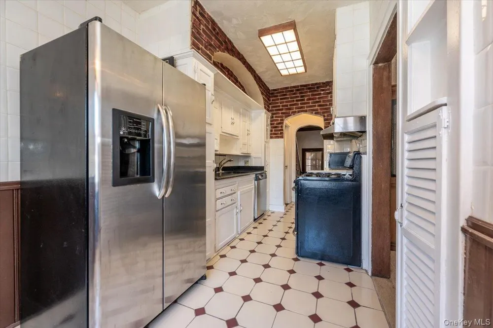 13010 227th Street Laurelton, NY 11413