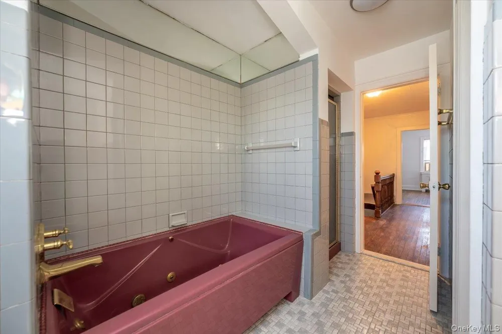 13010 227th Street Laurelton, NY 11413