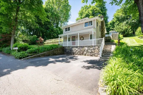 47 Tonetta Lake Way