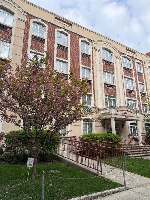 8515 120th Street #3F