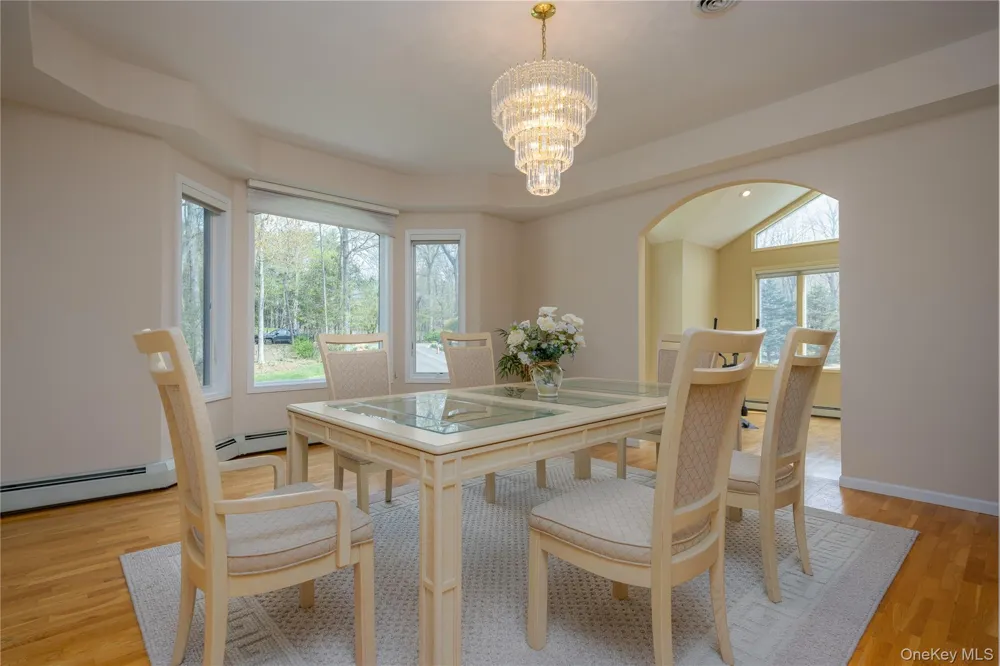 774 Haverstraw Road Suffern, NY 10901