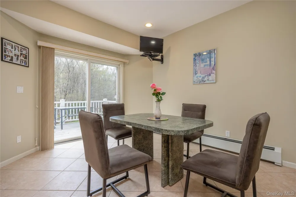 774 Haverstraw Road Suffern, NY 10901