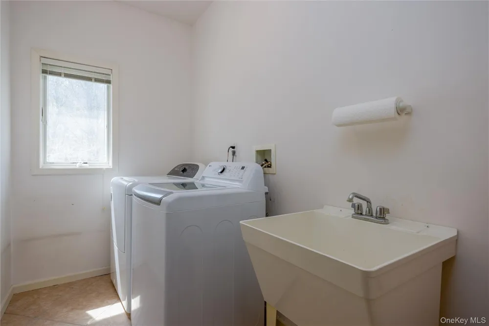 774 Haverstraw Road Suffern, NY 10901