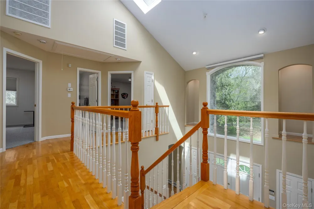 774 Haverstraw Road Suffern, NY 10901