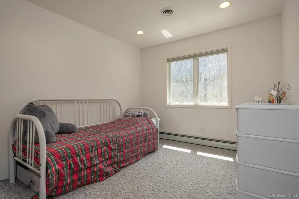 774 Haverstraw Road Suffern, NY 10901