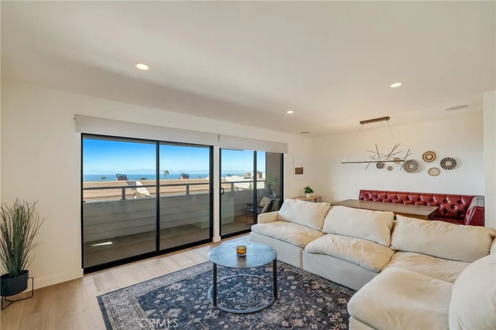 177 Calle Mayor Redondo Beach, CA 90277
