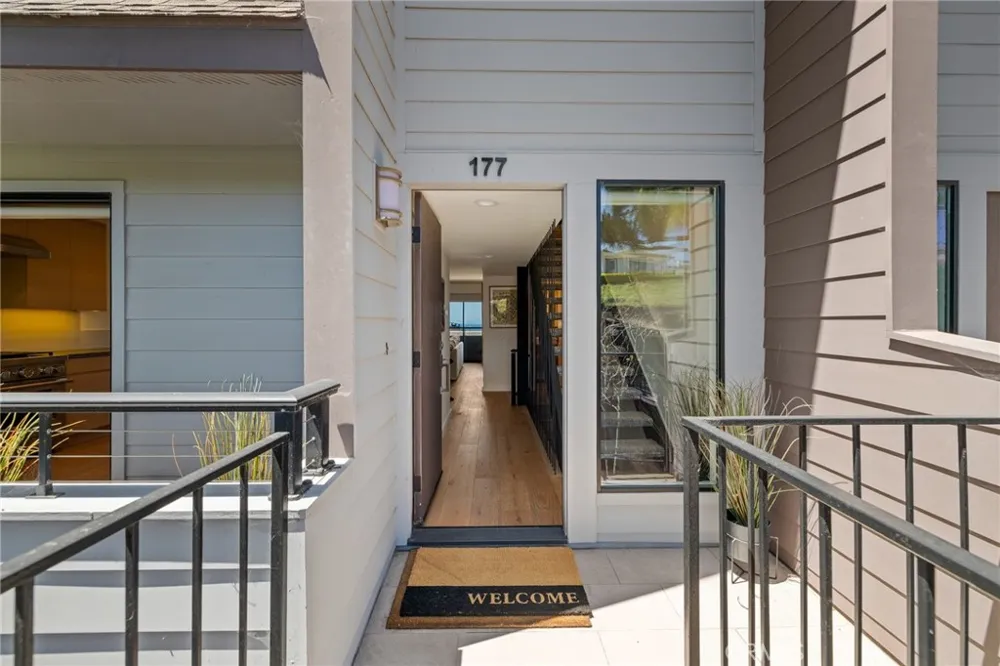 177 Calle Mayor Redondo Beach, CA 90277
