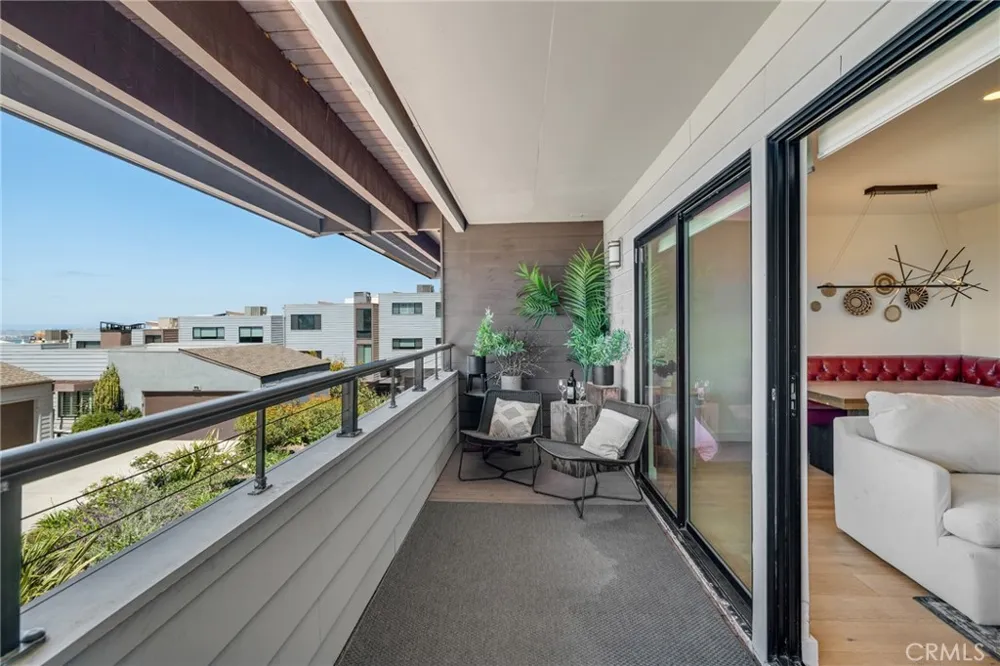 177 Calle Mayor Redondo Beach, CA 90277