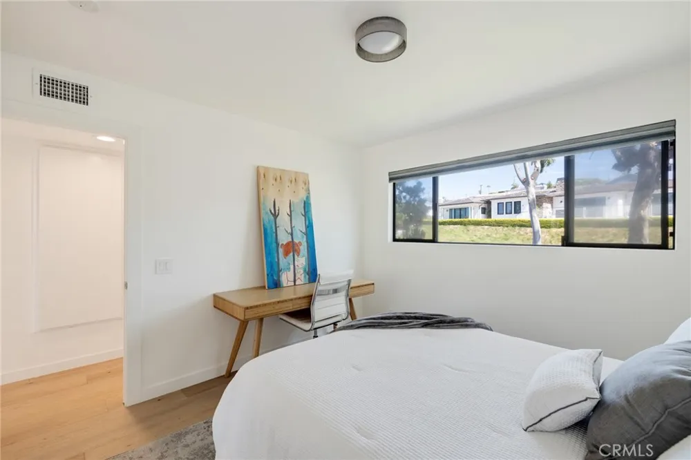 177 Calle Mayor Redondo Beach, CA 90277