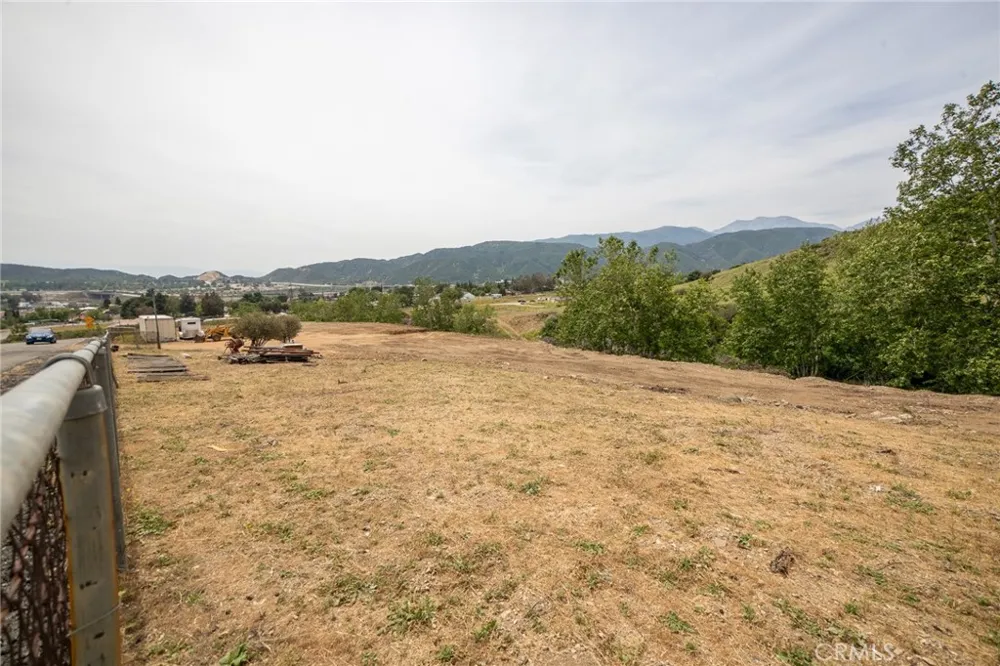 Deercrest Drive Devore, CA 92407