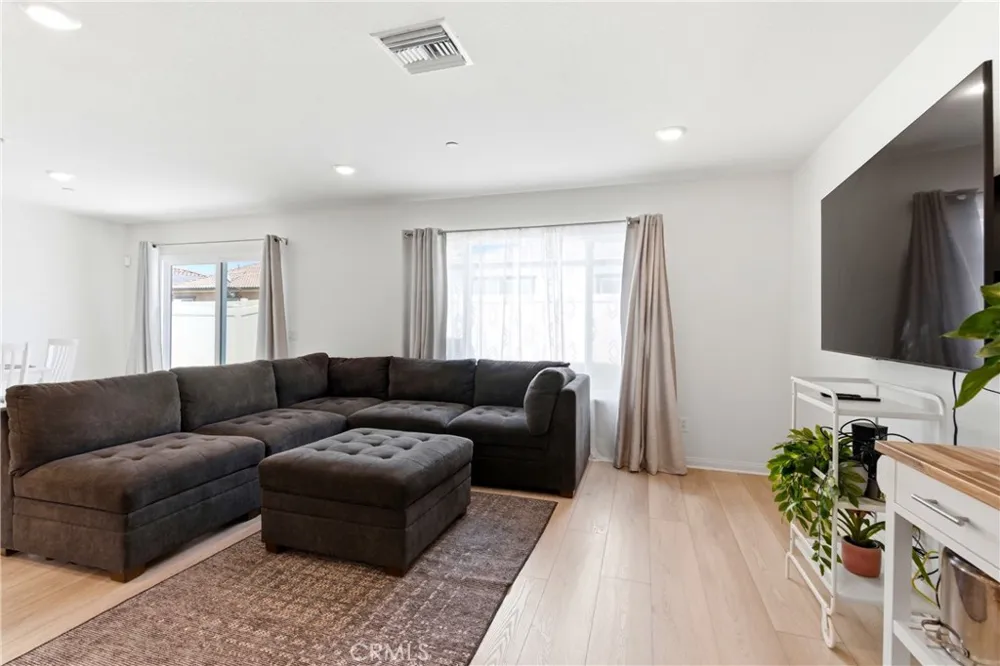 22724 Blacktail Nuevo, CA 92567