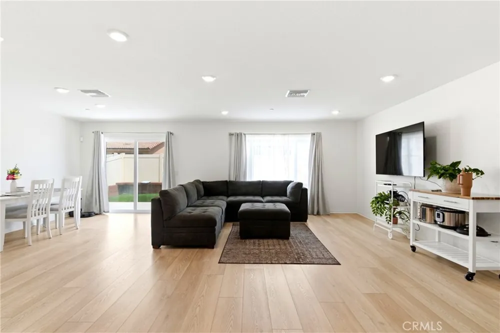 22724 Blacktail Nuevo, CA 92567