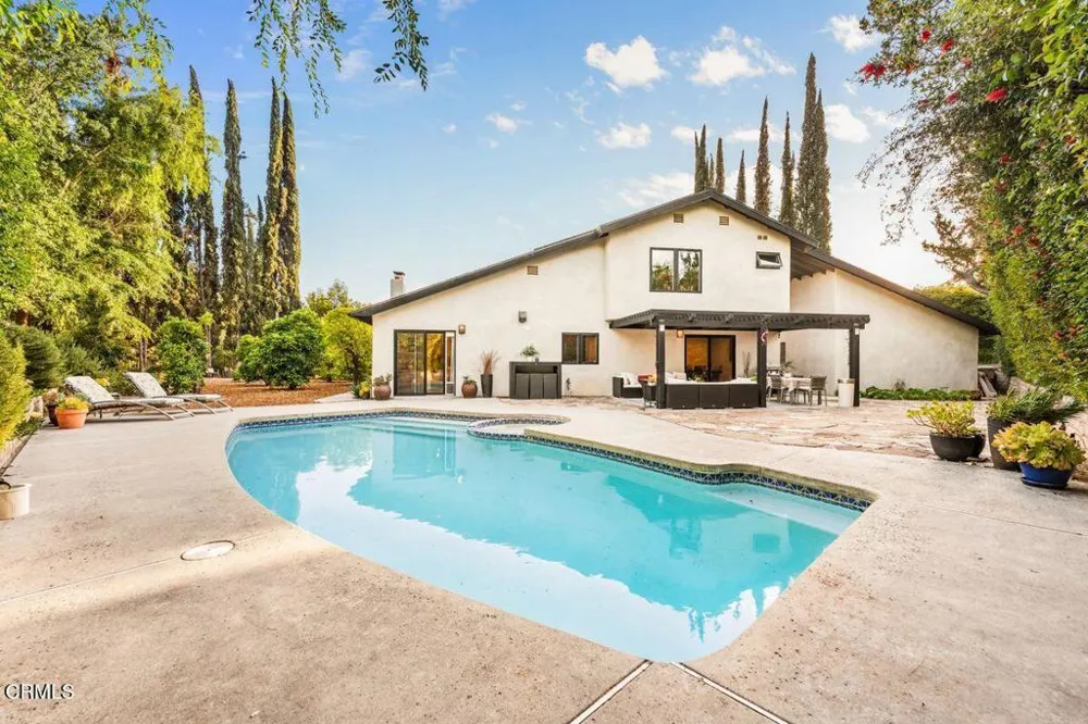 1116 Del Nido Court Ojai, CA 93023