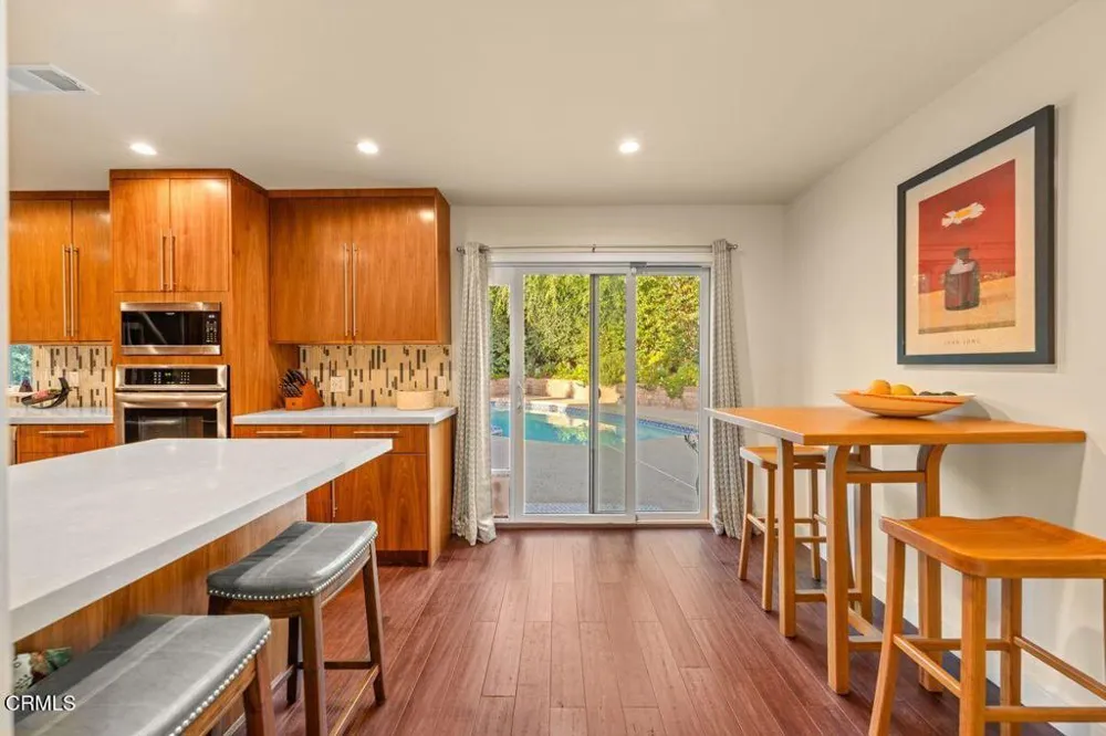 1116 Del Nido Court Ojai, CA 93023