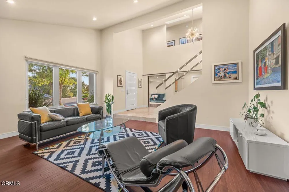 1116 Del Nido Court Ojai, CA 93023