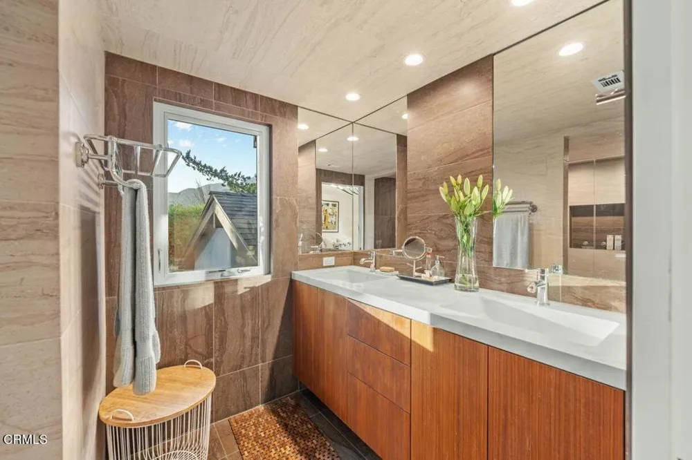 1116 Del Nido Court Ojai, CA 93023