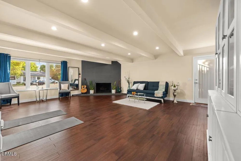 1116 Del Nido Court Ojai, CA 93023