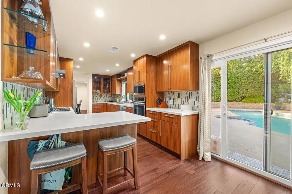 1116 Del Nido Court Ojai, CA 93023