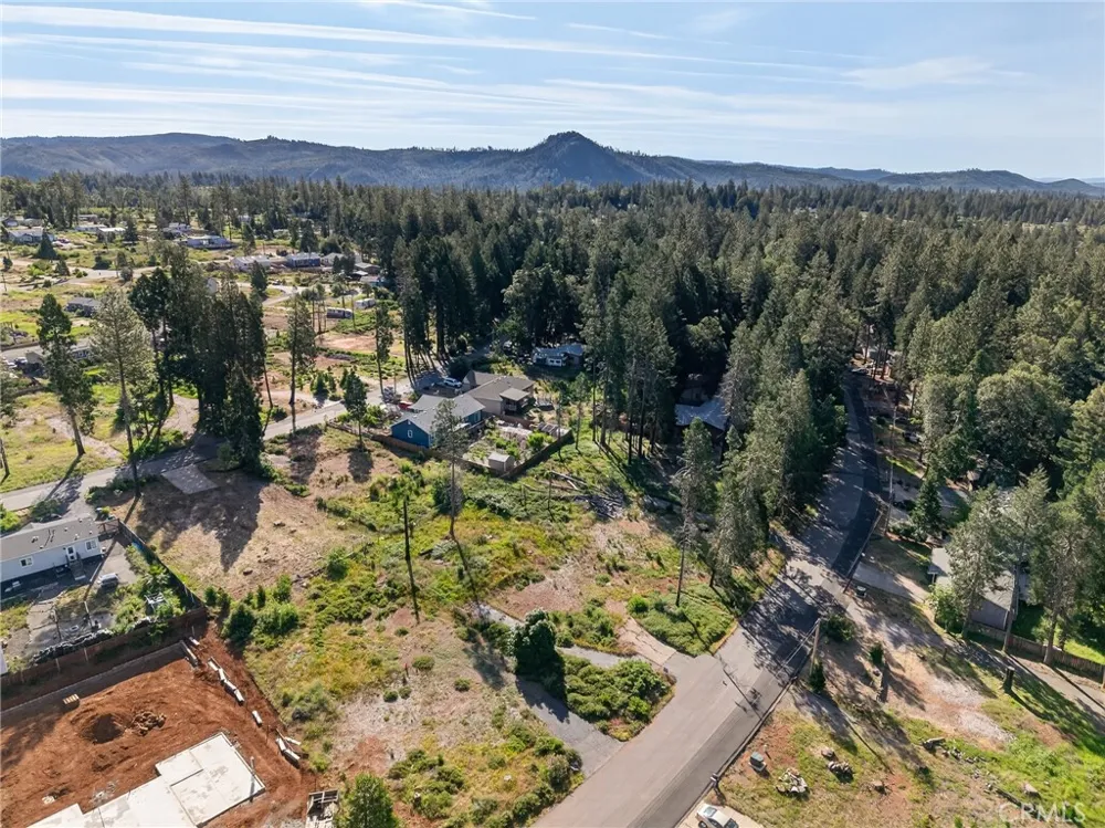 14110 Wingate Magalia, CA 95954