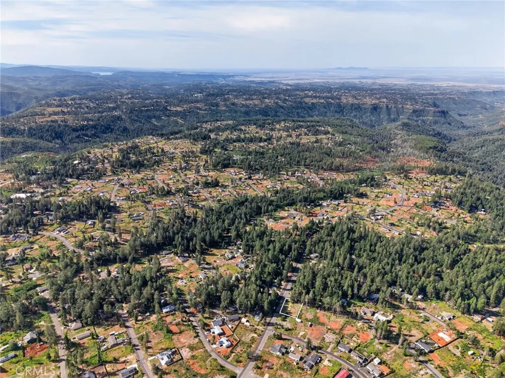 14116 Wingate Magalia, CA 95954