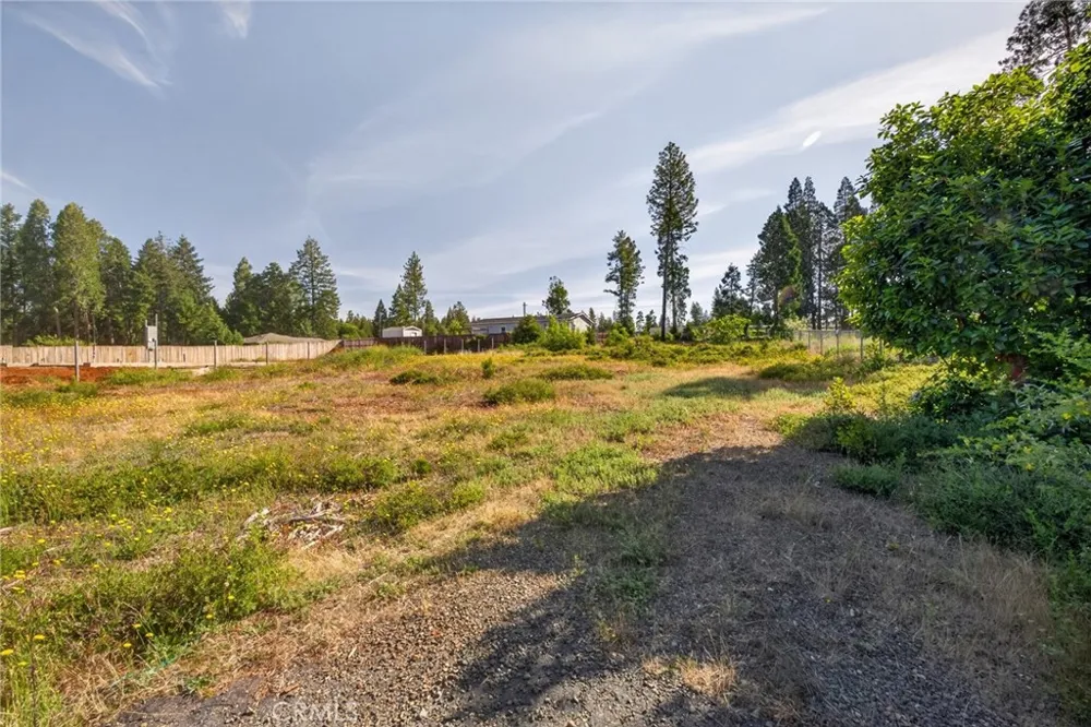 14116 Wingate Magalia, CA 95954