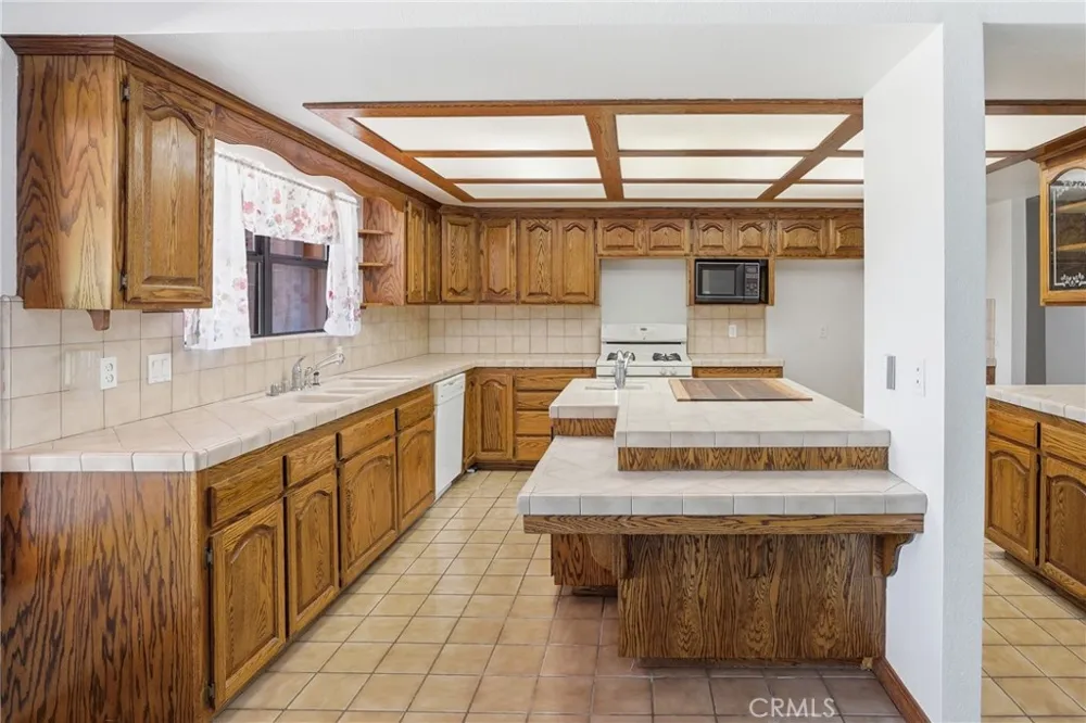 140 E Rice Ranch Road Santa Maria, CA 93455