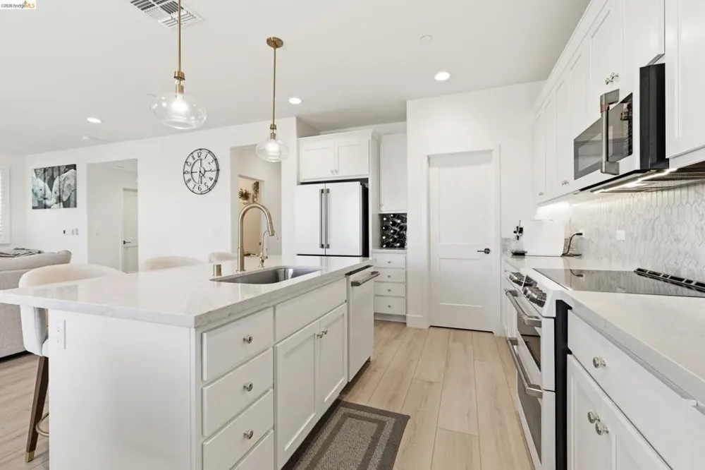 2225 Delta View Ave Sacramento, CA 95832