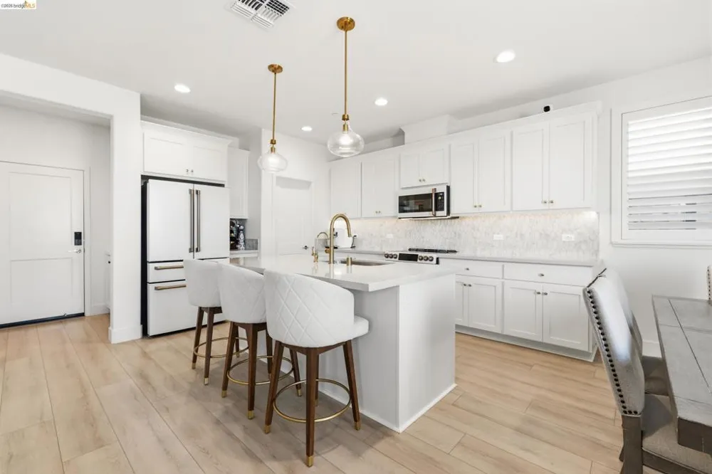 2225 Delta View Ave Sacramento, CA 95832