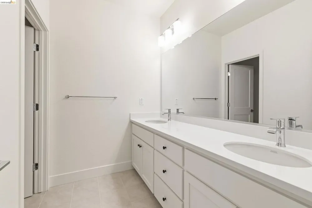 2225 Delta View Ave Sacramento, CA 95832