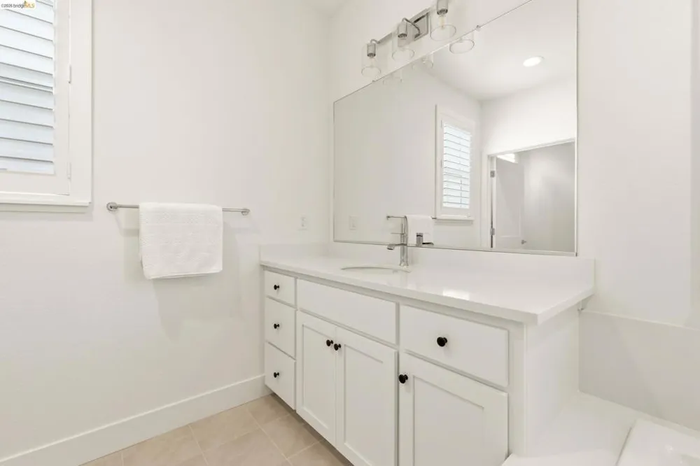 2225 Delta View Ave Sacramento, CA 95832